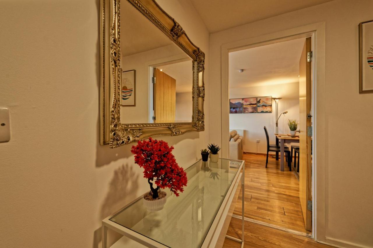Sidemersey Livings- Convenient 1-Bedroom Flat With A View, Central Ливерпуль Экстерьер фото